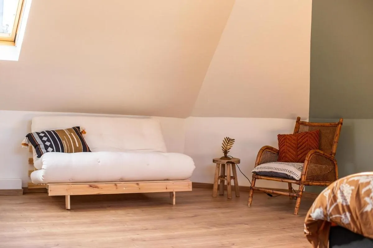 Chic 3Br Apartment Near Antwerpen-Centraal Station 0*, Antwerp