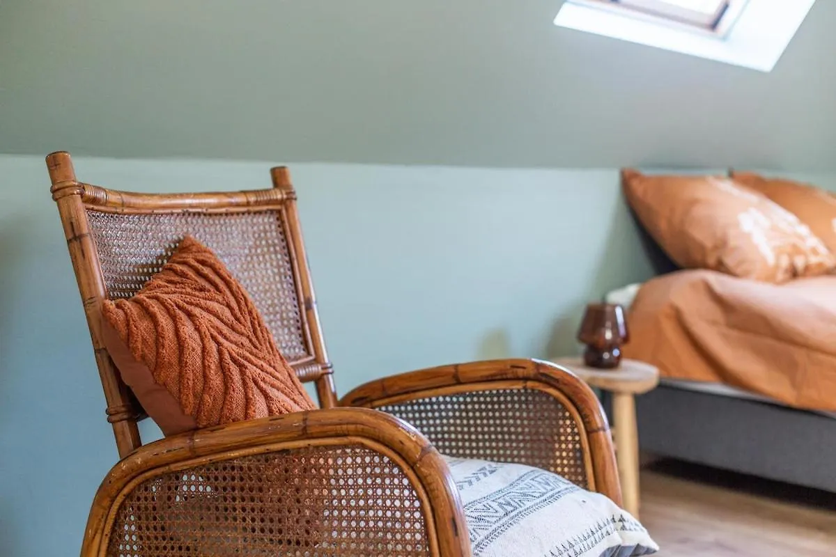 Chic 3Br Apartment Near Antwerpen-Centraal Station Belgium
